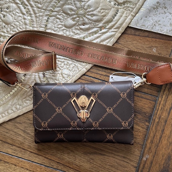 Valentino Orlando Wallet on Chain, Crossbody - Picture 9 of 9